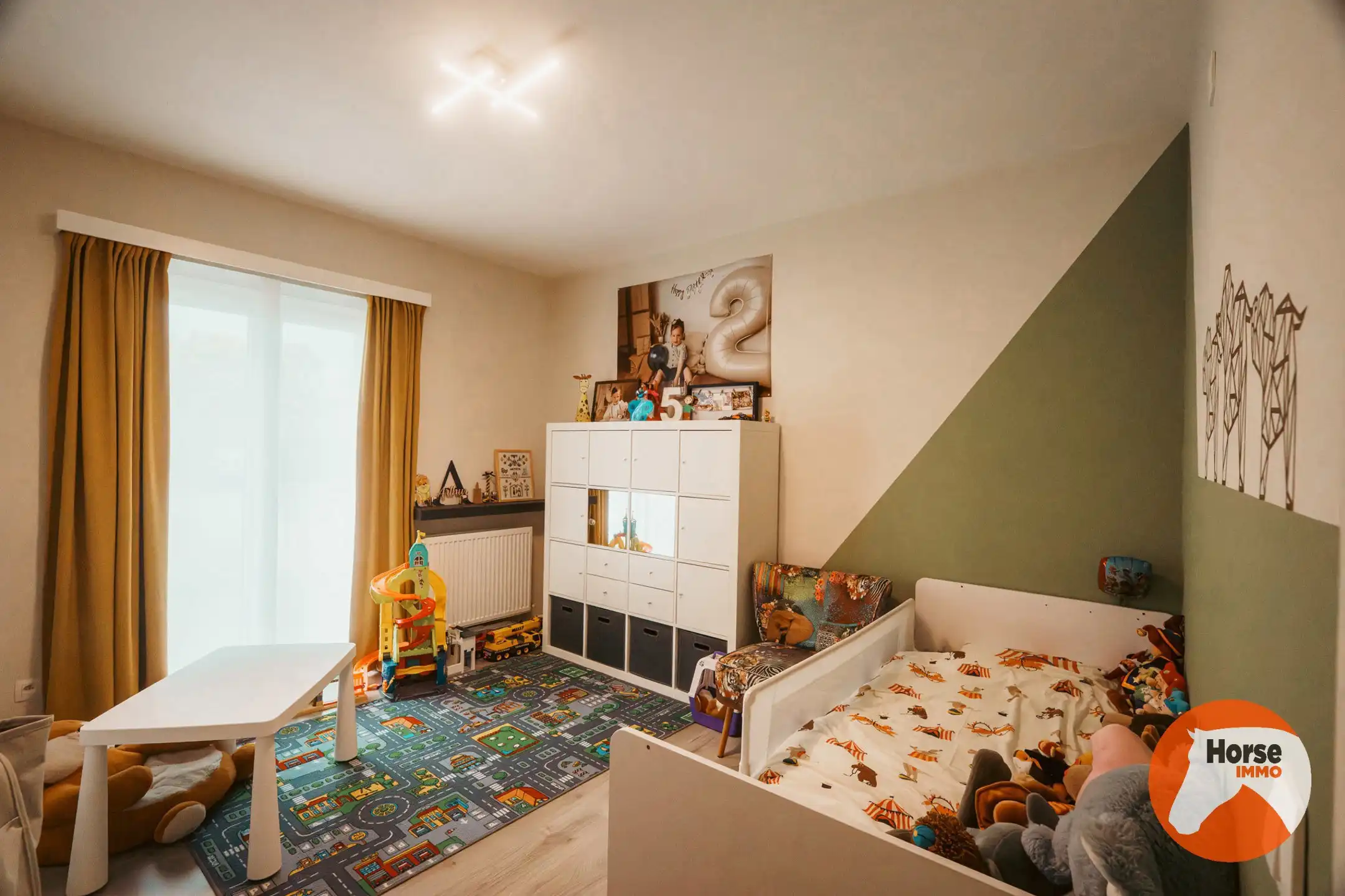 VRASENE - Recent gerenoveerde woning met paardenstallen  foto 18