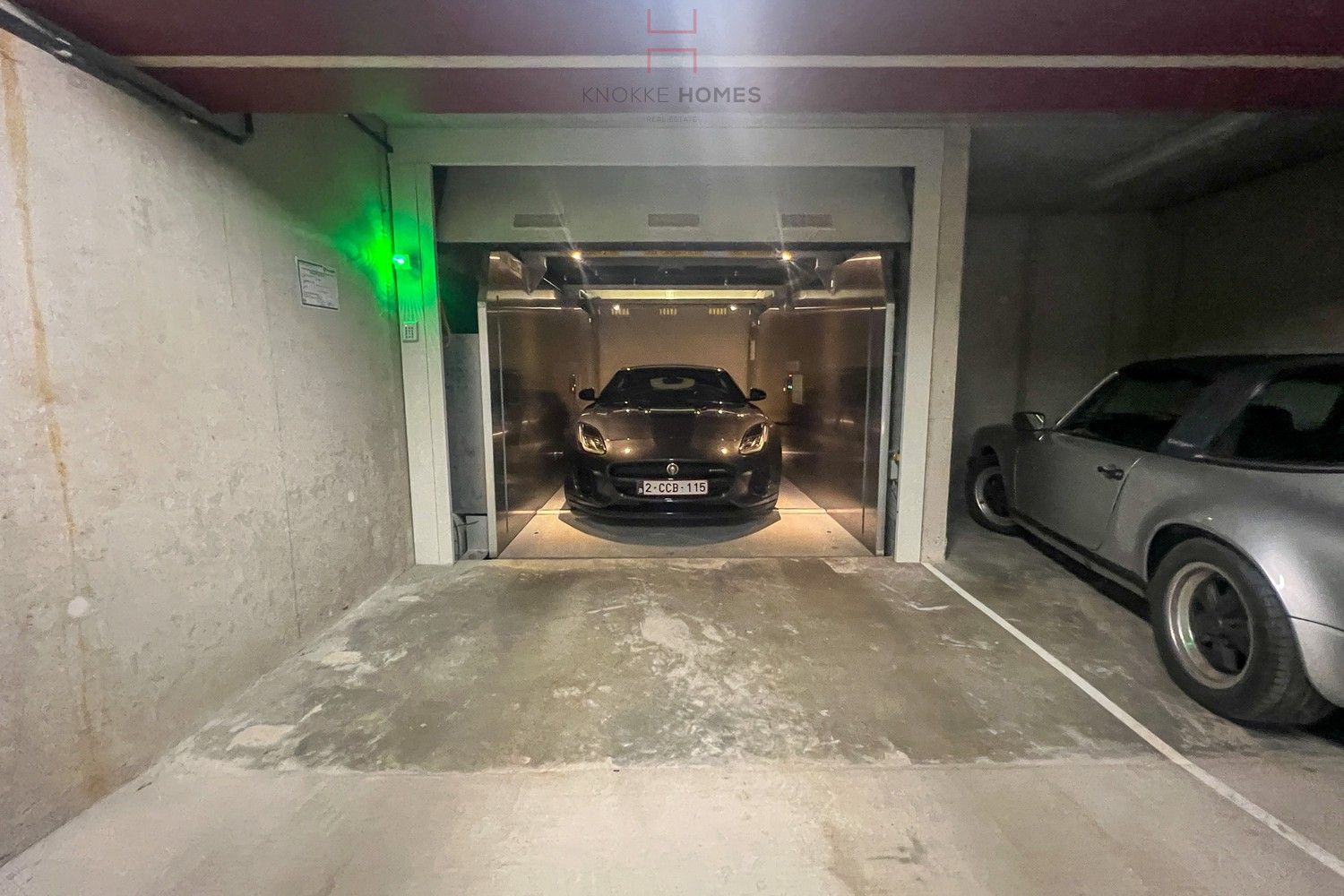 Garagebox op de Zeedijk Het Zoute foto 5