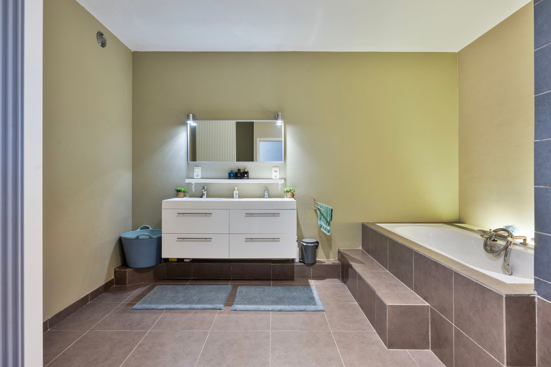 Instapklare en comfortabel appartement te Diest! foto 13