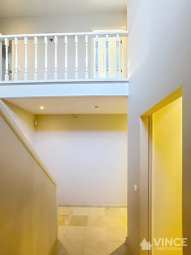 Instapklare gezinswoning met zonnige tuin in rustige doodlopende straat foto 9