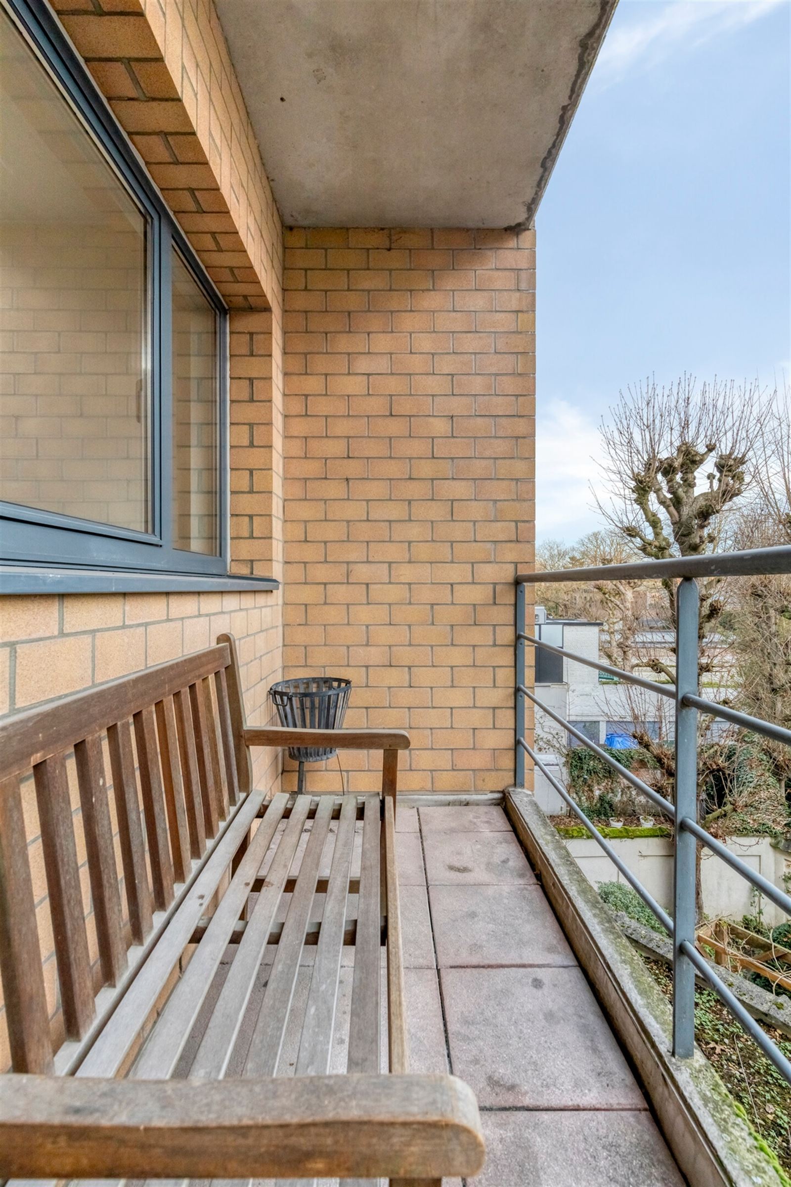 Perfect gelegen op te frissen 1 slpk appt! foto 12