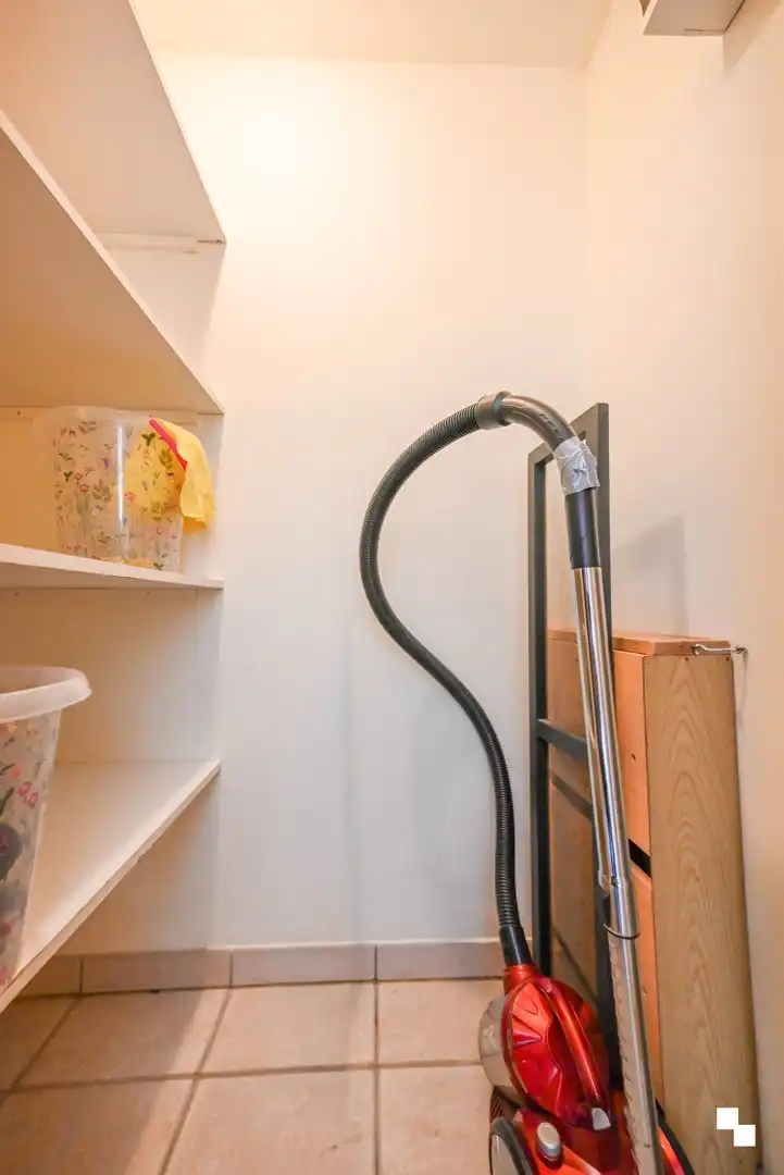 Éénslaapkamerappartement op rustige groene ligging foto 12