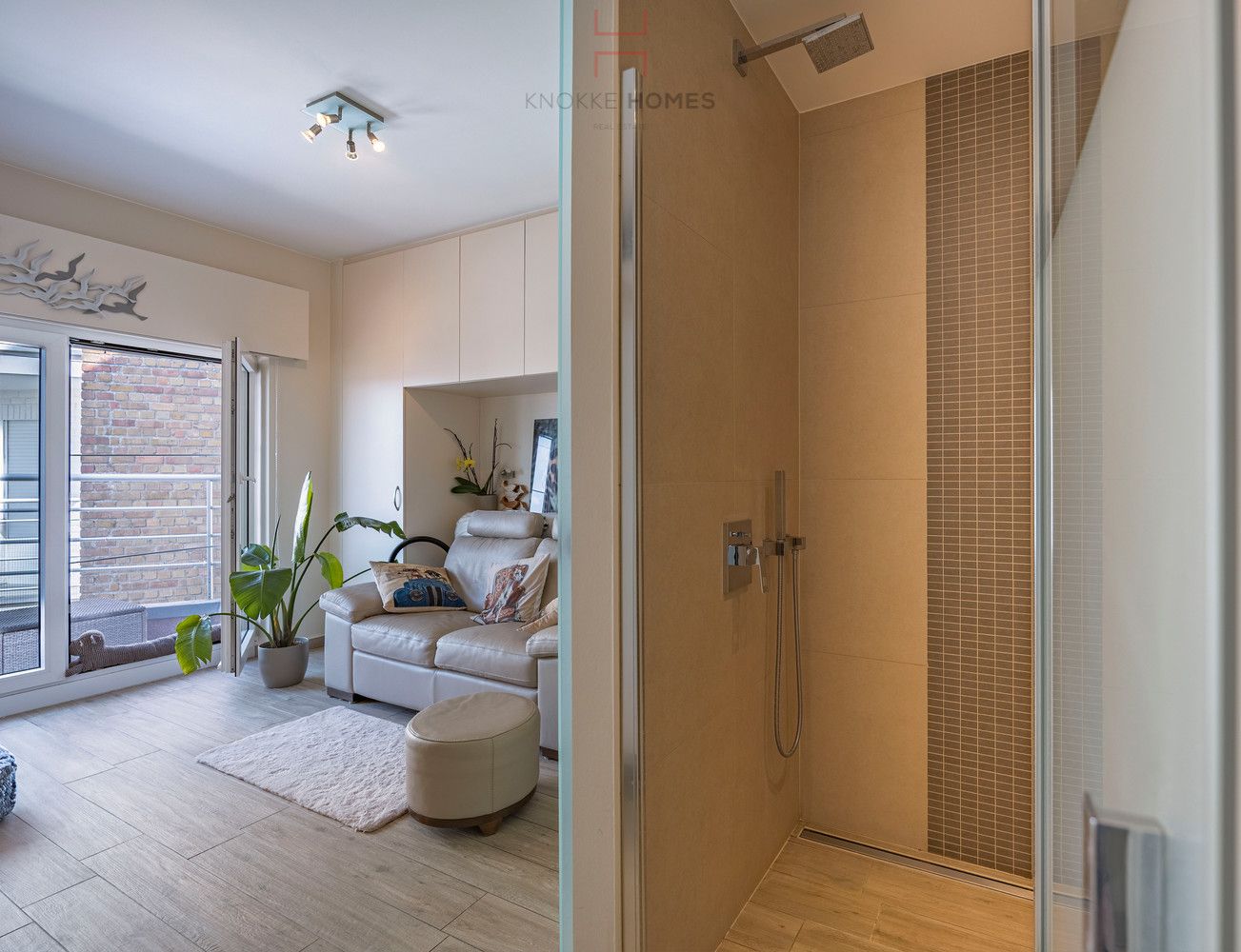Recent gerenoveerd appartement met zijdelings zeezicht te Albertstrand foto 13