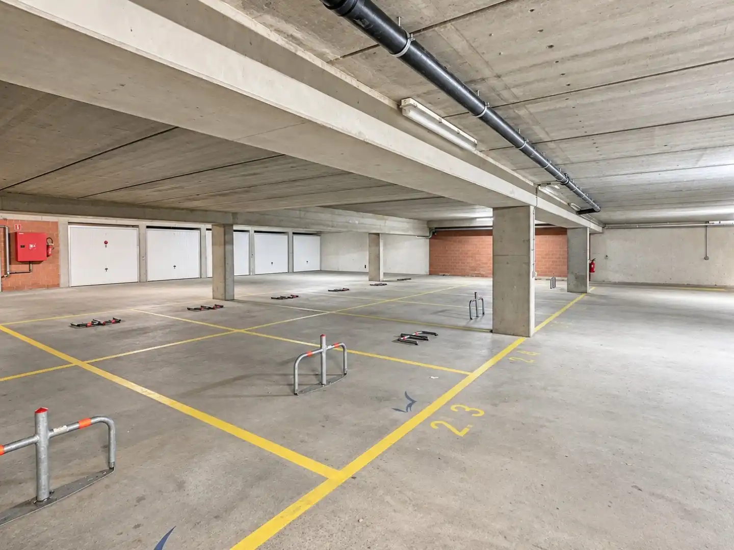 Ondergrondse autostaanplaats in Residentie Gauguin te Nieuwpoort-Bad. foto 3