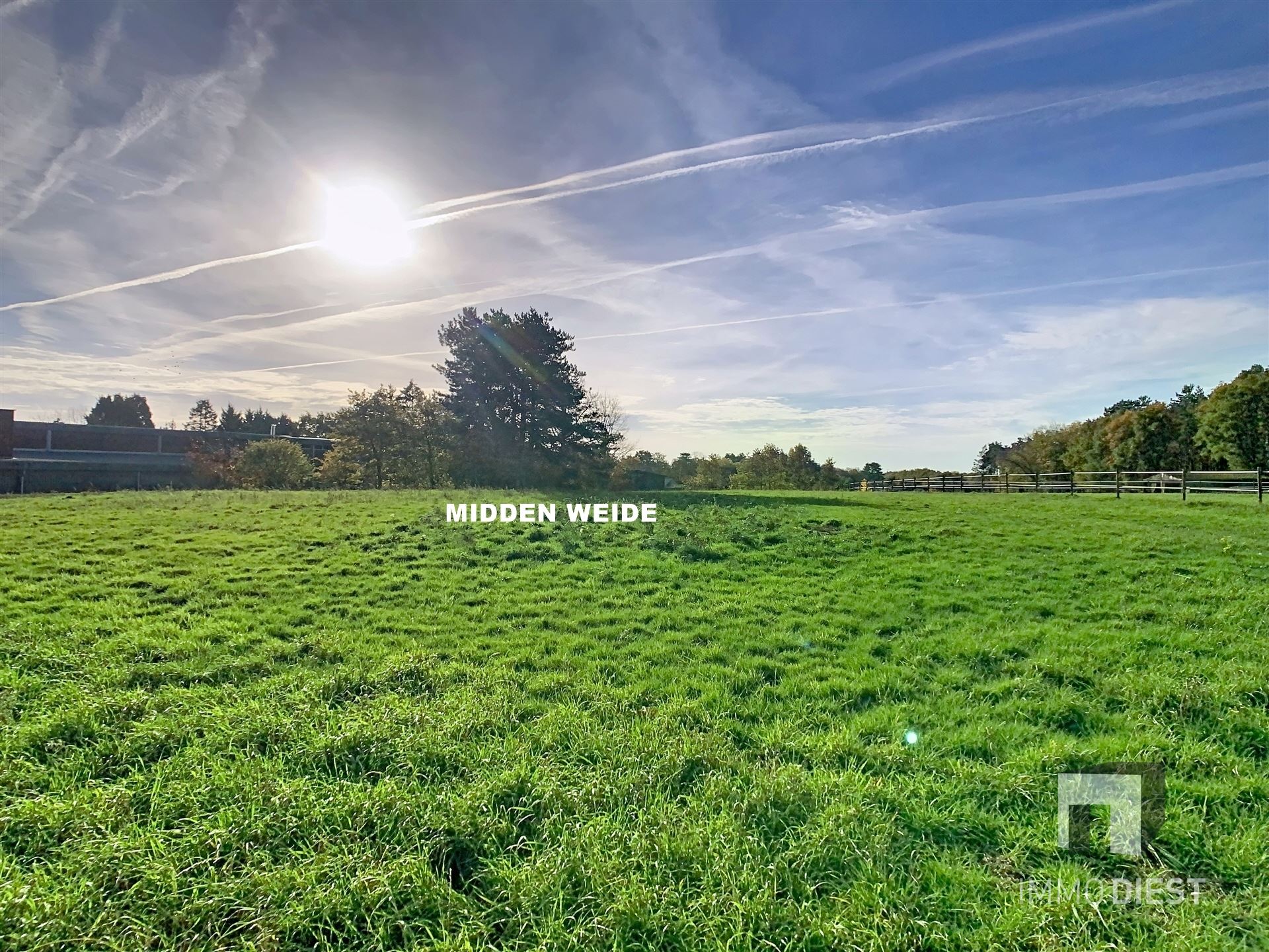 Bouwgrond open bebouwing op 18,72 are met achterliggende weide van 52,11 are foto 8