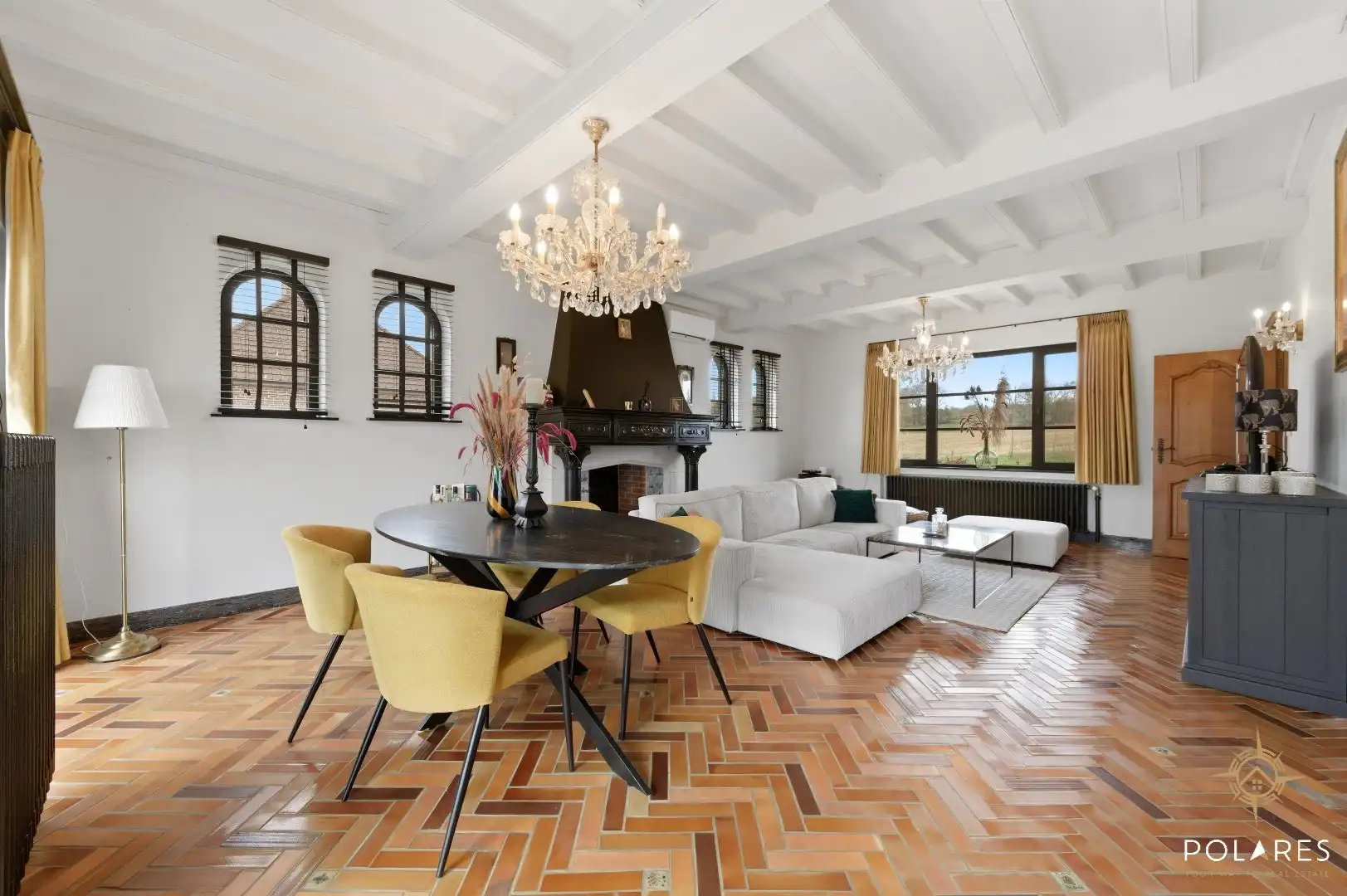 Exclusief wonen in rust en luxe: prachtig villa te Kortenaken foto 8