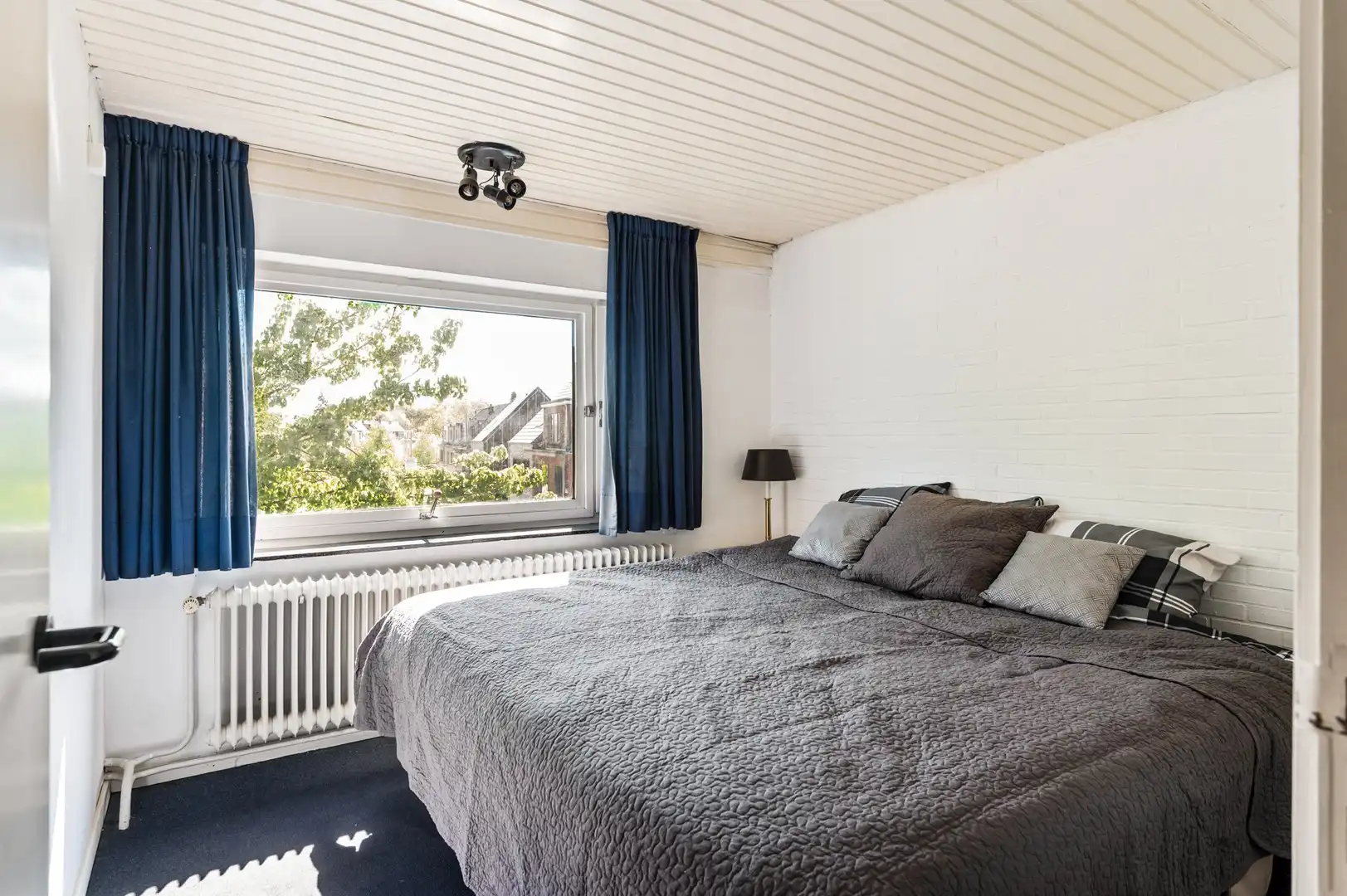 Lichtrijke 4slpk-woning met tuin en polyvalente ruimte foto 18