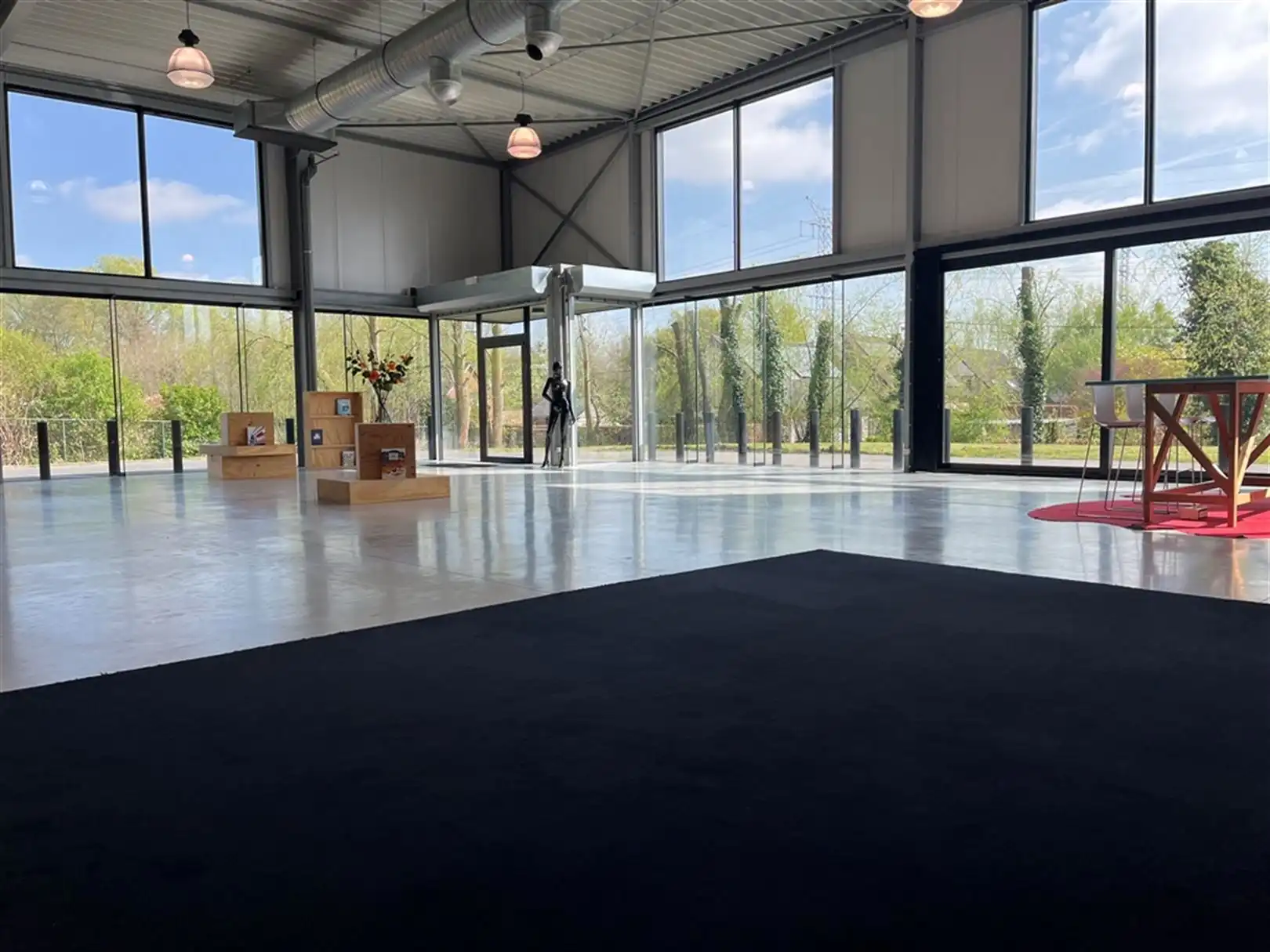 Kantoorgebouw foto 8