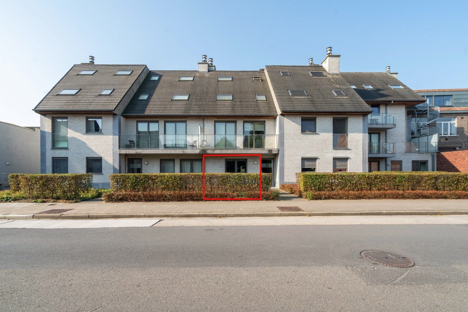 Gelijkvloers appartement met tuin  foto 19