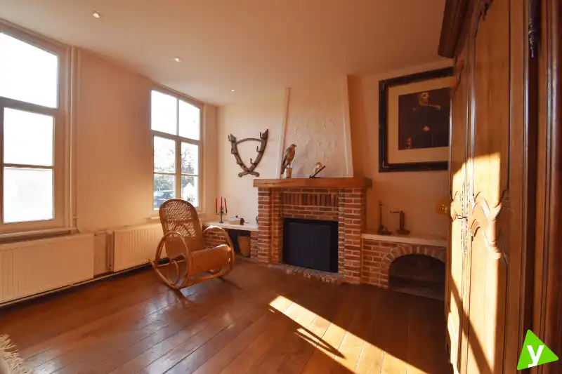 Idyllische woning met prachtige tuin foto 8