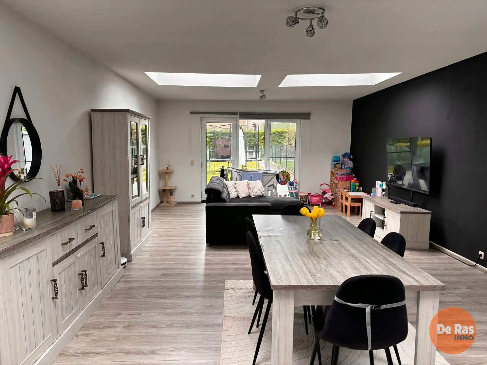 MASSEMEN - Rijwoning met riante tuin foto 4