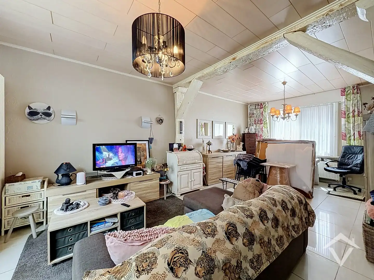 Instapklare woning met twee slaapkamers en terrastuin op één uiterst centrale ligging te Roeselare foto 4