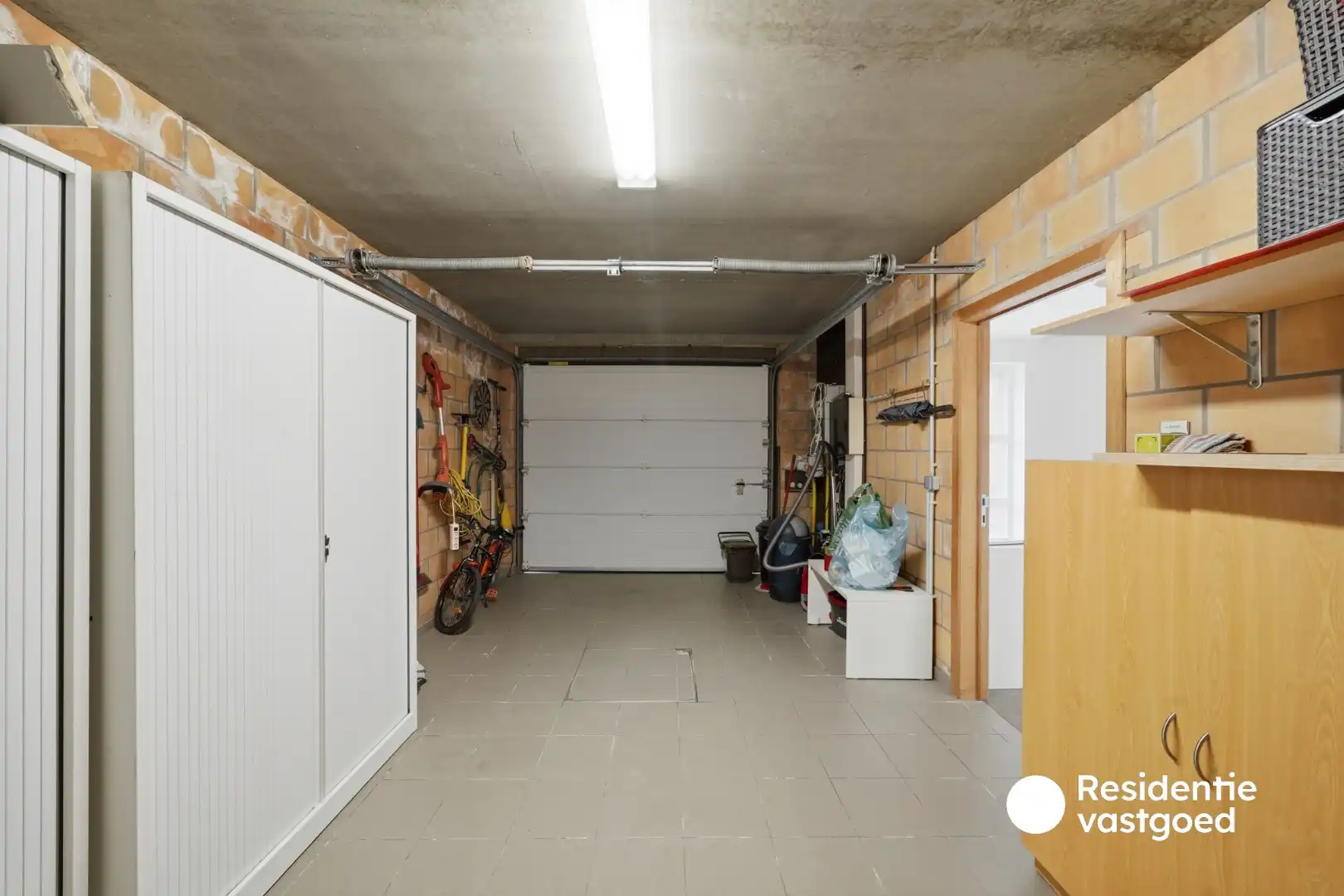 Recente en instapklare woning met 3 slaapkamers, garage en tuin te Zandvoorde! foto 24