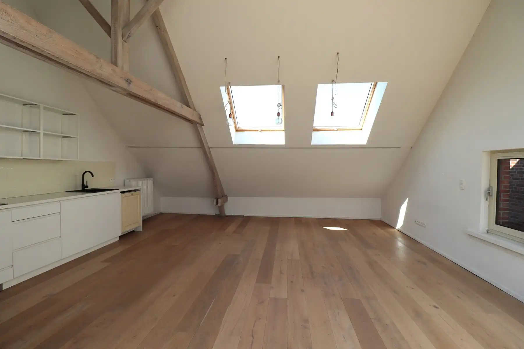 Charmant duplex-appartement met 2 slaapkamers en tuin in hartje Merksplas. foto 15