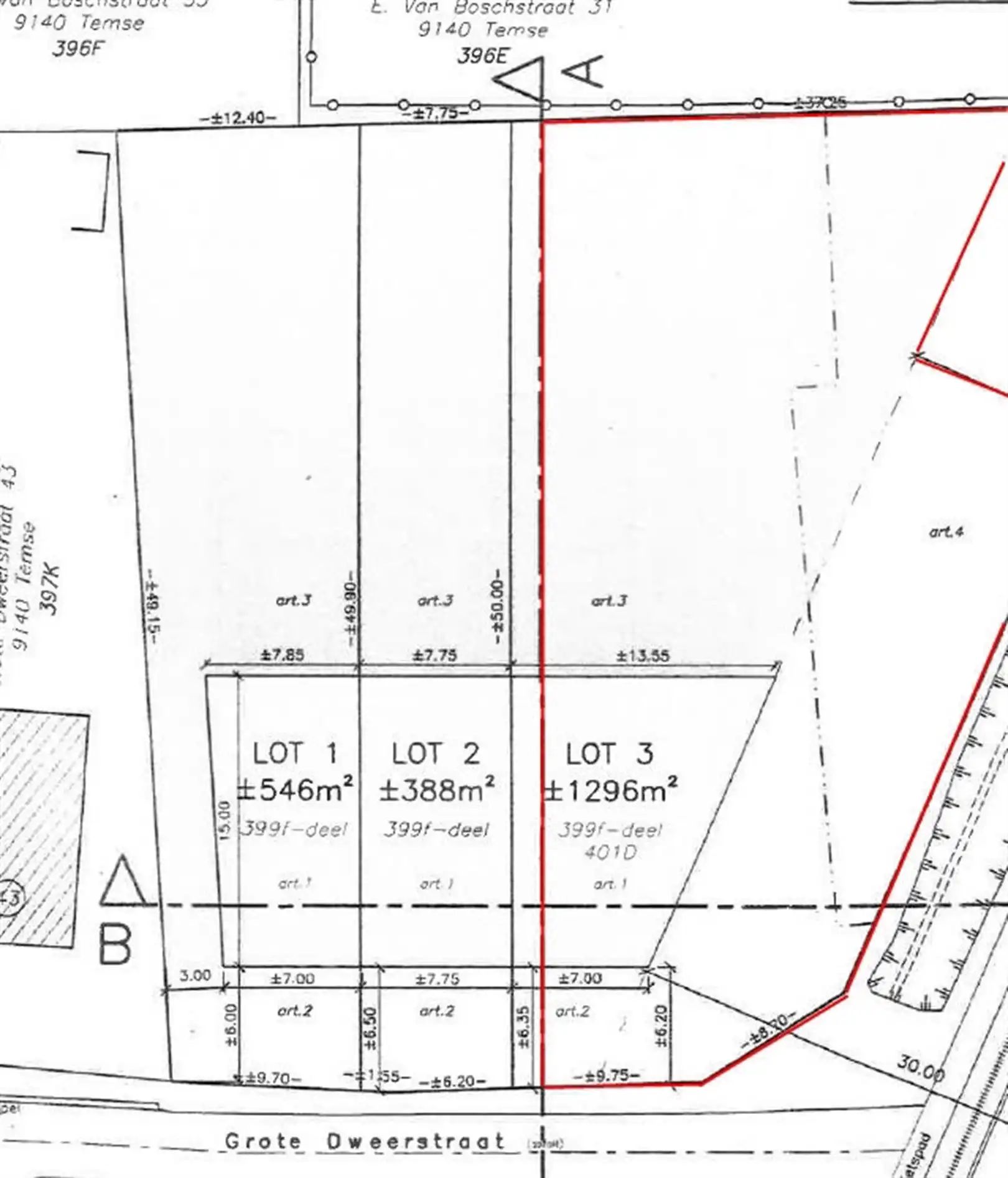 Mooi stuk bouwgrond in een woonwijk aan de rand van Temse foto {{pictureIndex}}