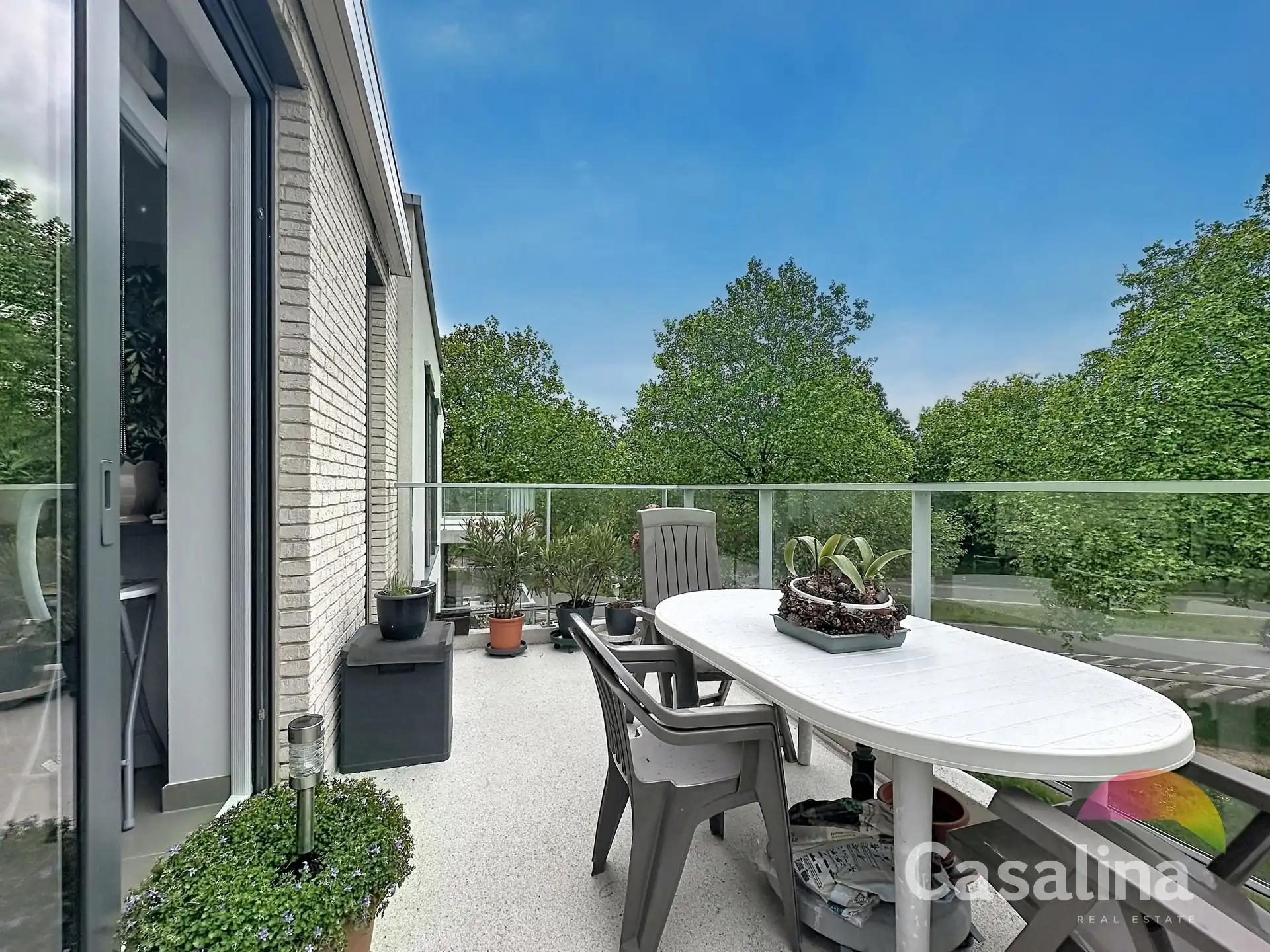 Prachtig appartement van 87 m² met terras. foto 2