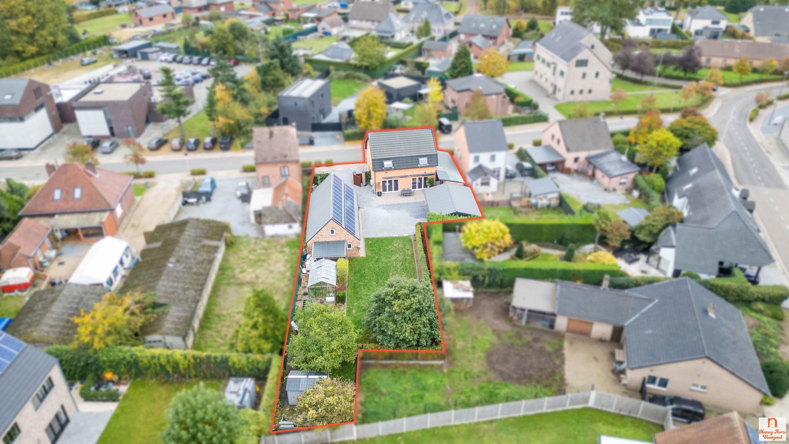 Authentieke woning met moderne toets en hedendaags comfort foto 45