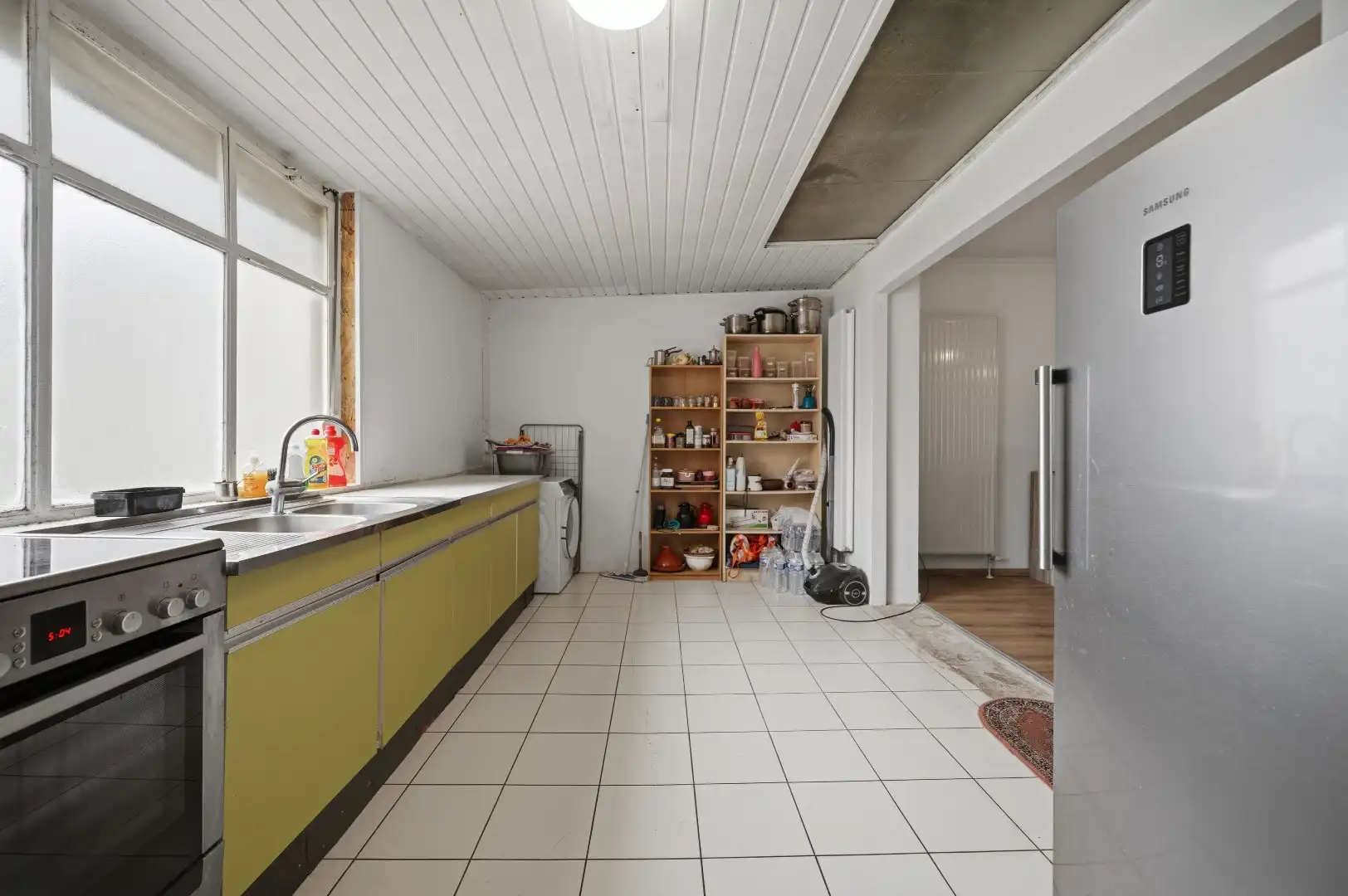 Gerenoveerde HOB met tuin, garage en 3 slpks met opslagmog. foto 13