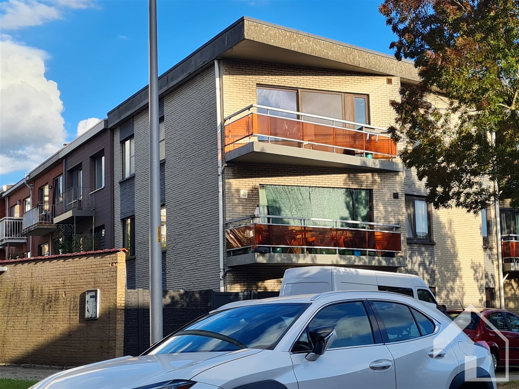 Instapklaar appartement met 1 slaapkamer foto {{pictureIndex}}