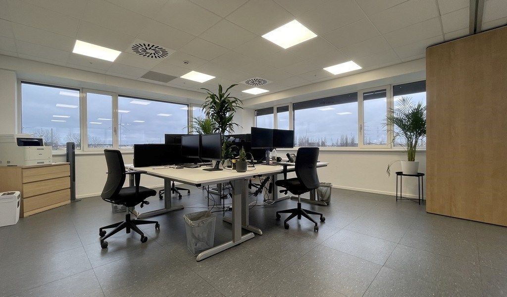 Instapklare kantoren te huur vlakbij de haven van Antwerpen foto 2