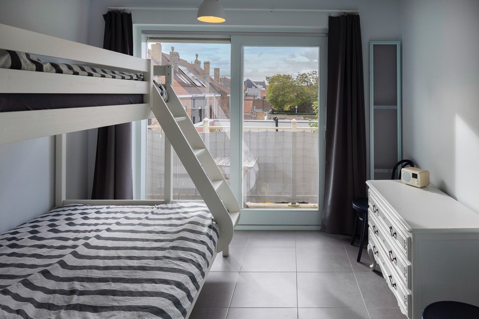 Aangenaam, instapklaar appartement met 2 slaapkamers. foto 8