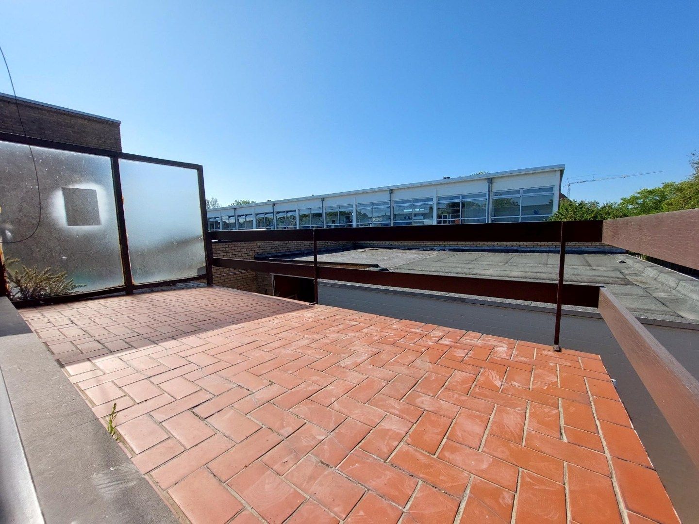 Zonnig hoekappartement foto 2