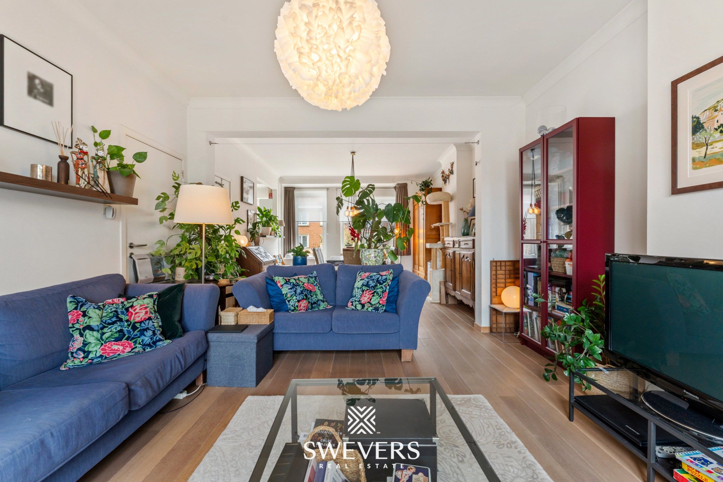 Stijlvol herenhuis met kantoorruimte en 3 slaapkamers in hartje Hasselt foto 13