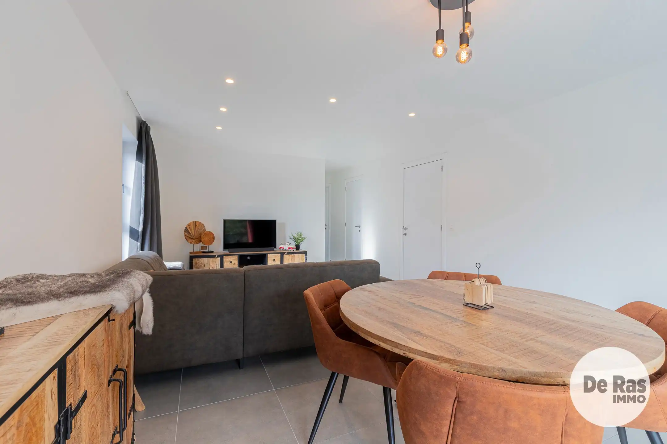 HOFSTADE - Recent, energiezuinig en instapklaar appartement foto 4