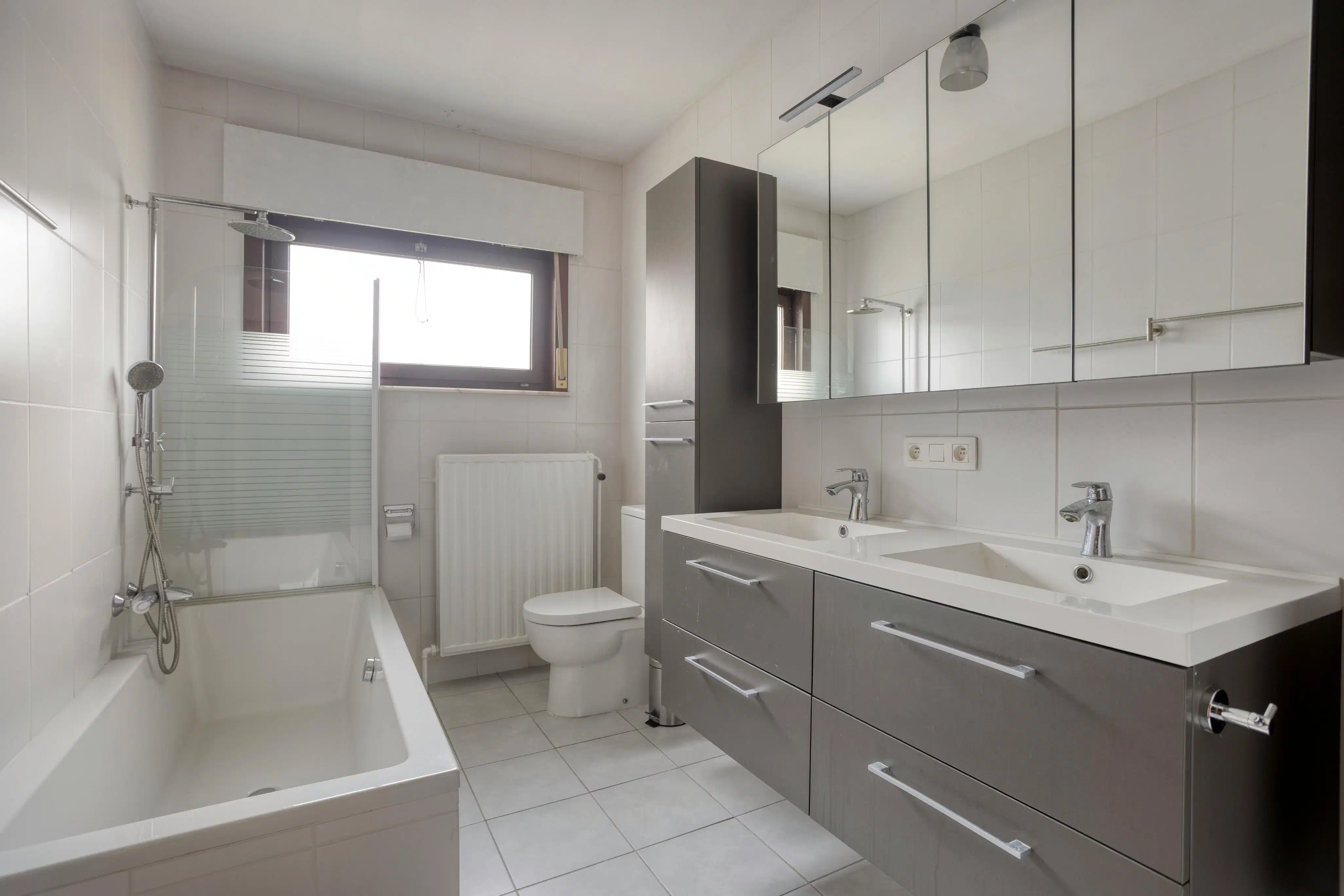 goed onderhouden laagbouw woning te koop in Olen  foto 8