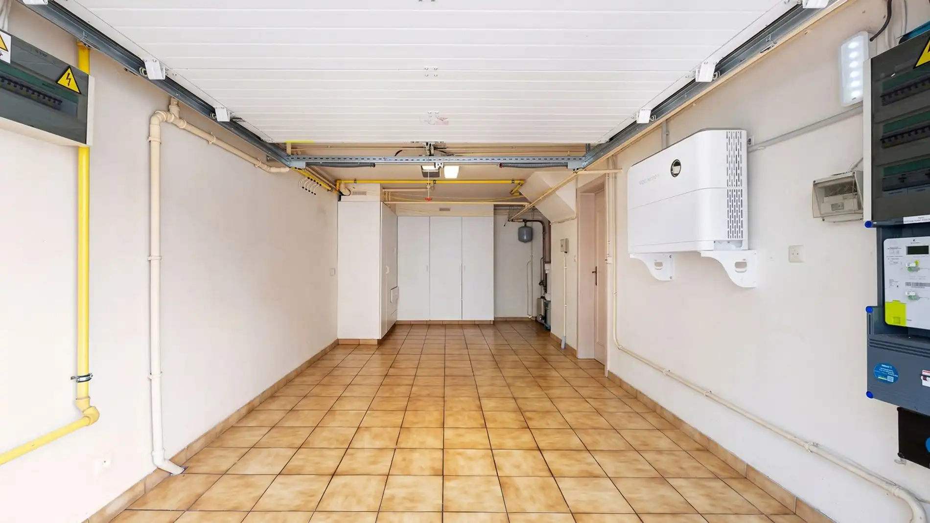 Ruime, stevige gezinswoning met 3 kamers en garage te Heist foto 22