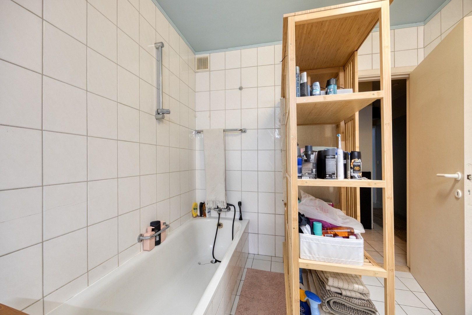 Goed gelegen 2-slaapkamerappartement  – EPC 100 kWh/m² - bewoonbare opp. 112 m² foto 14