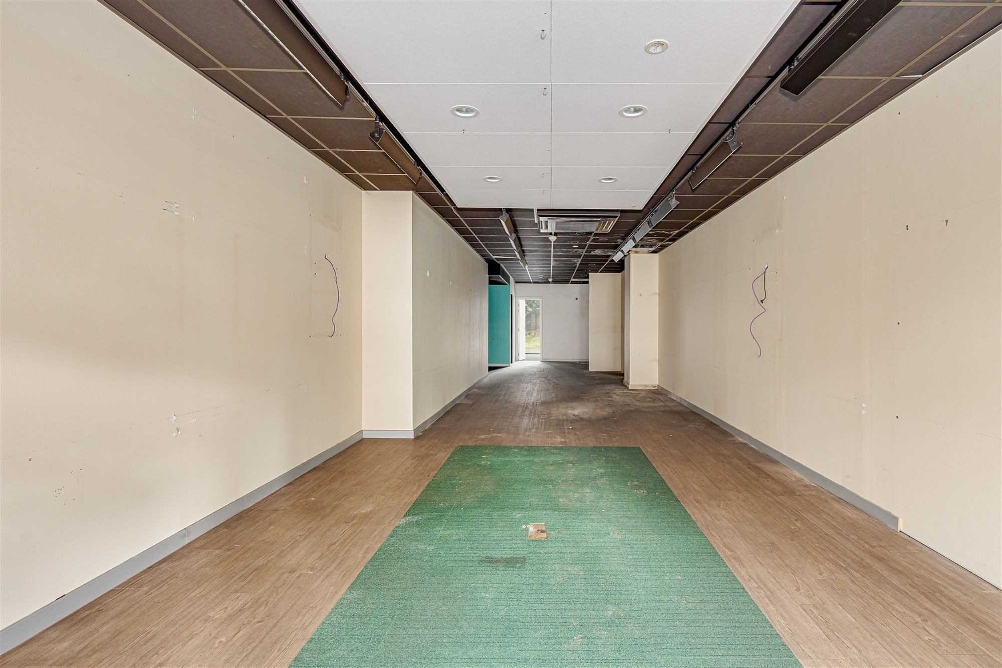 Vergund appartementsgebouw met 3 appt, handelsglvl en tuin in Merksem! foto 19