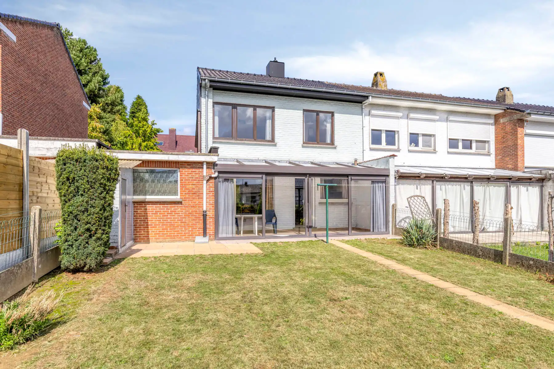 COMFORTABELE WONING MET TUIN, GARAGE EN 2 STAANPLAATSEN IN HET CENTRUM VAN ASSE! foto 24