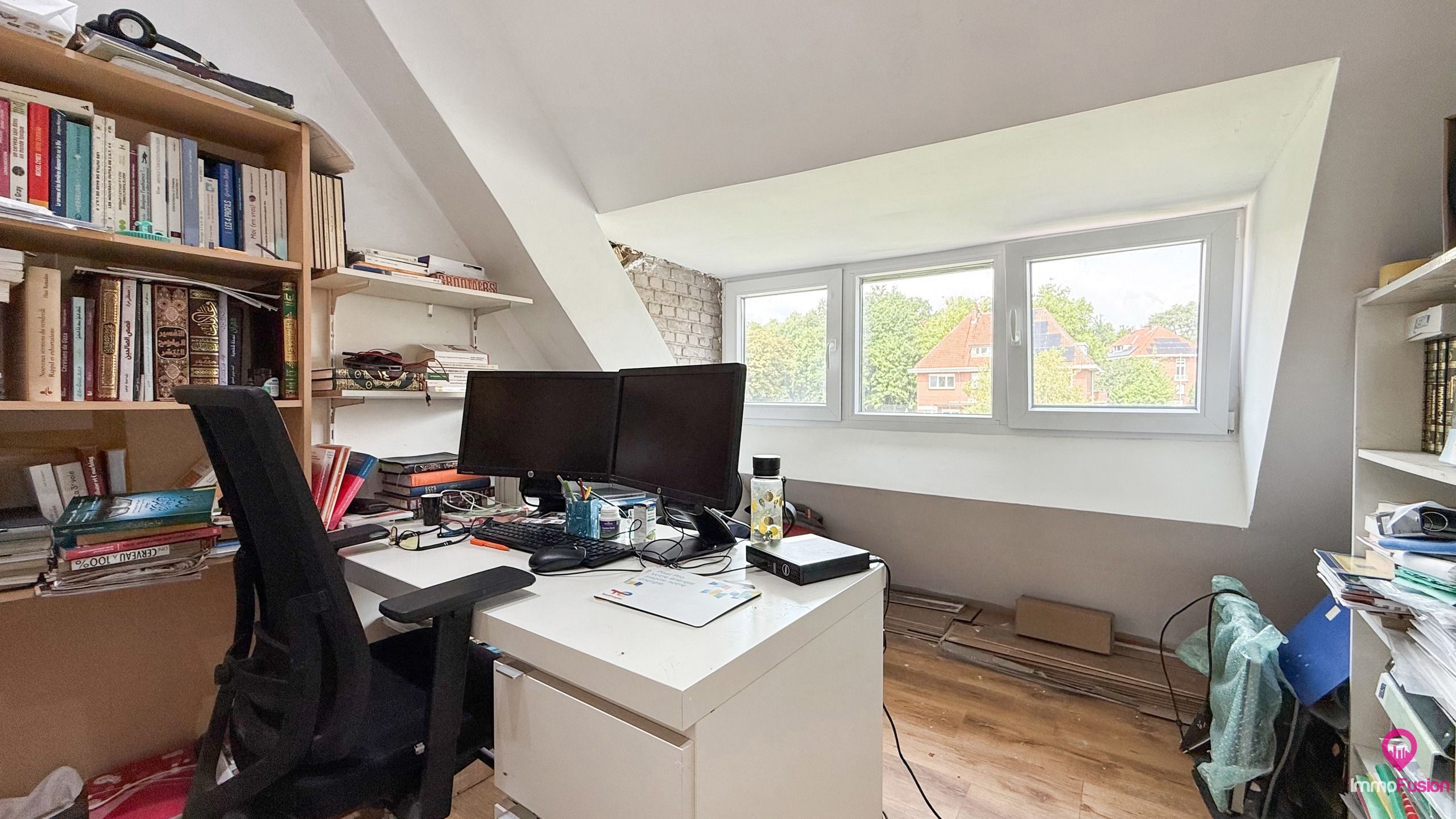 Woning met handelsruimte en 203 m² woonopp. te Houthalen! foto 28