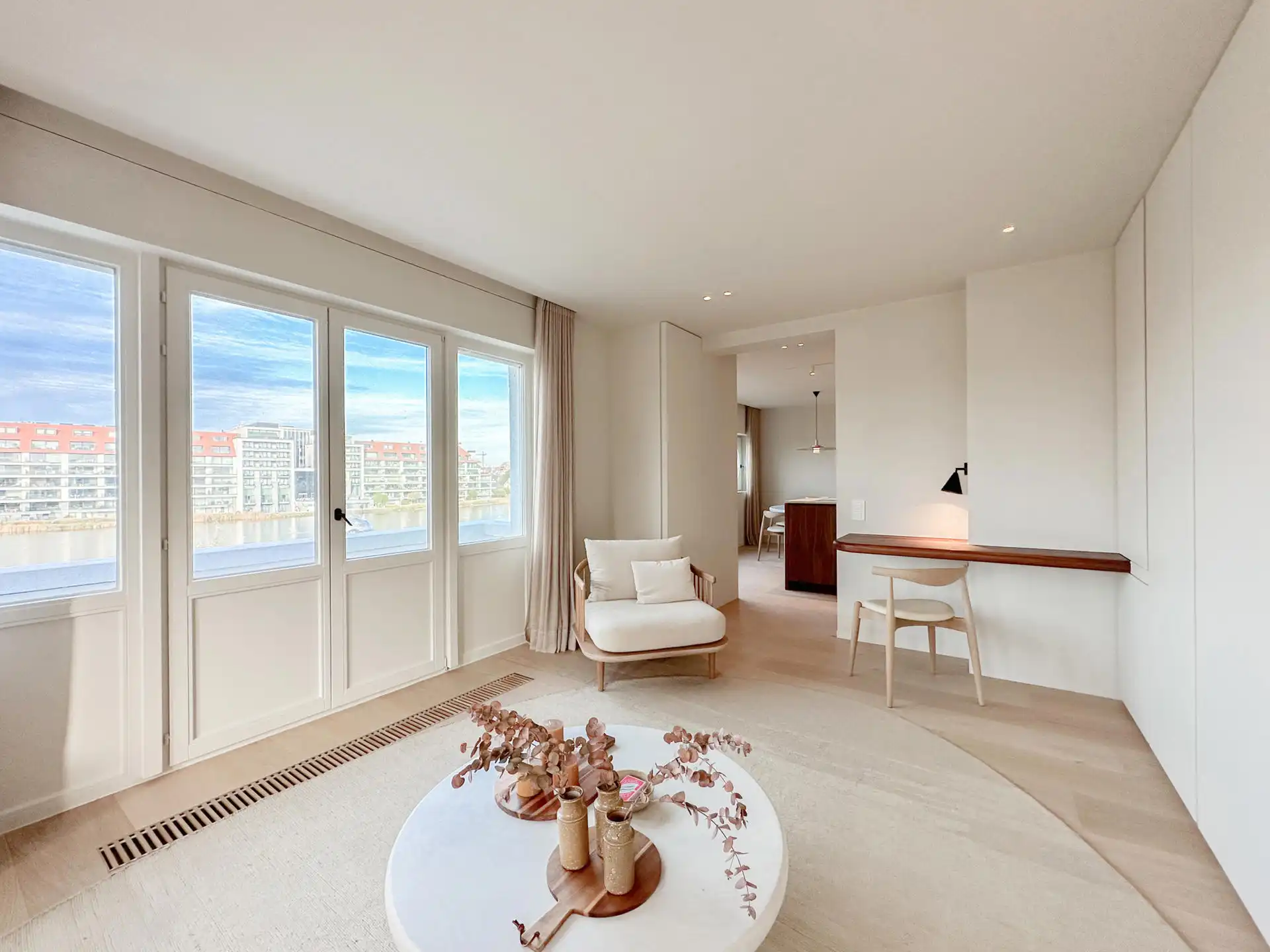 Uitzonderlijk mooi, tijdloos GERENOVEERD 4-slpk. appartement foto 30