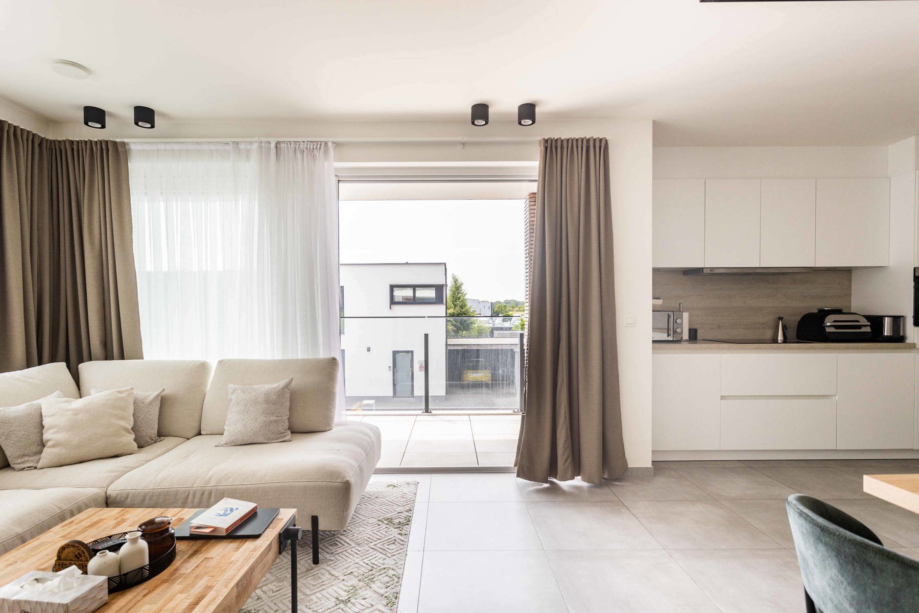 Comfortabel en Licht Appartement op toplocatie foto 24