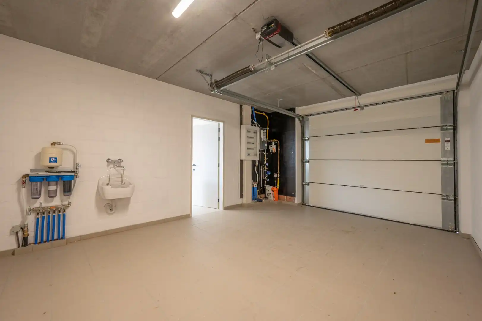 Nieuwbouwwoningen met zuid-westgeoriënteerde tuin, rustig gelegen te Duinenwater  foto 11