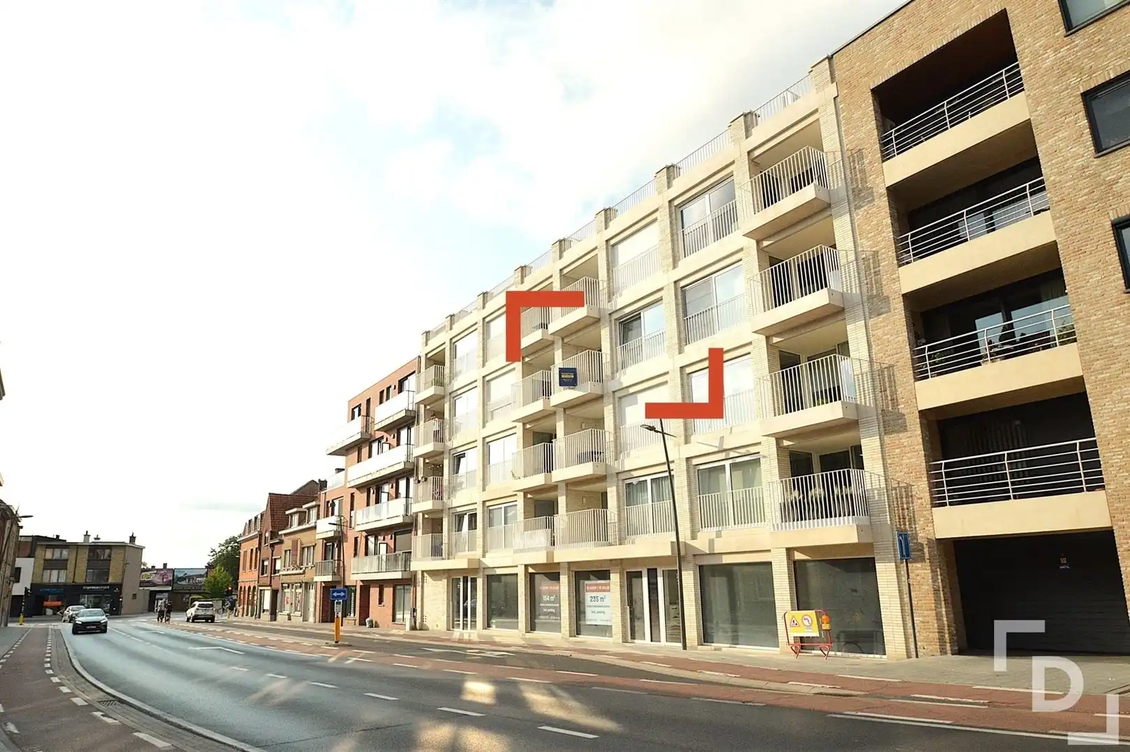 Nieuwbouwappartement met 2 slaapkamers en carport te Ieper foto 21