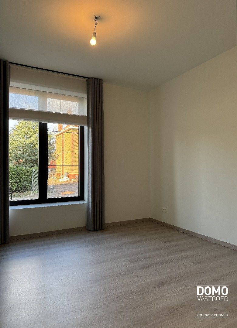 MODERN APPARTEMENT MET 2 SLAAPKAMERS IN HET CENTRUM VAN BOEKT foto 6