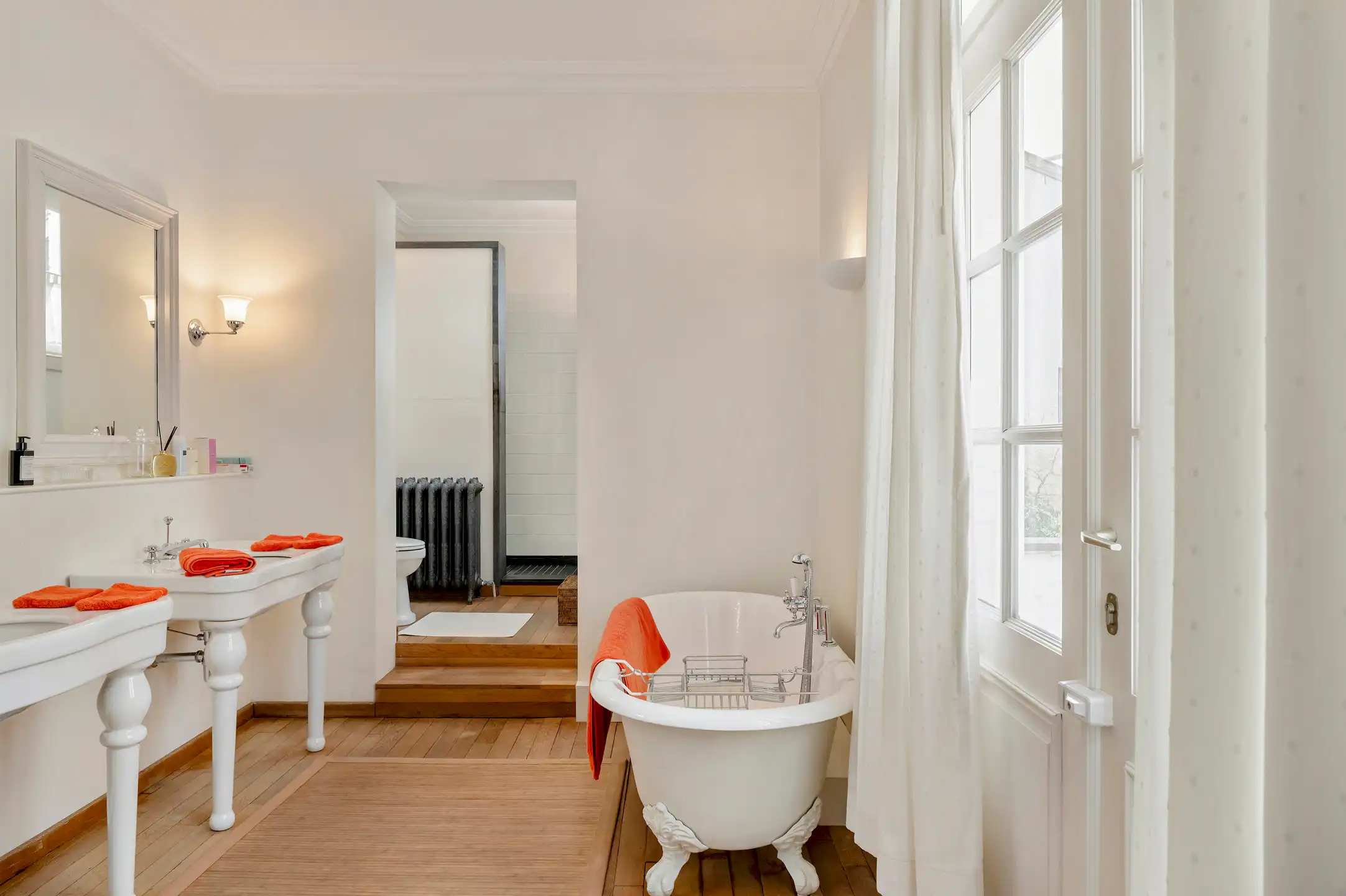 Statig herenhuis met praktijkruimte op toplocatie in Antwerpen foto 45