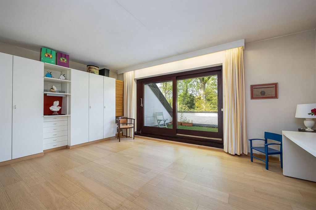 Moderne stijlvilla grenzend aan de landerijen van het kasteel van 's-Gravenwezel foto 13