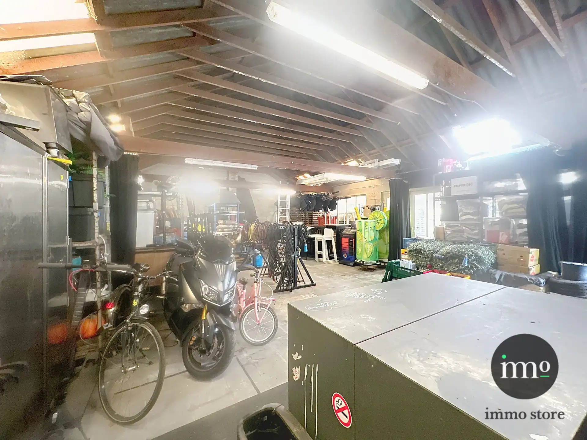 Gebouw te koop foto 21