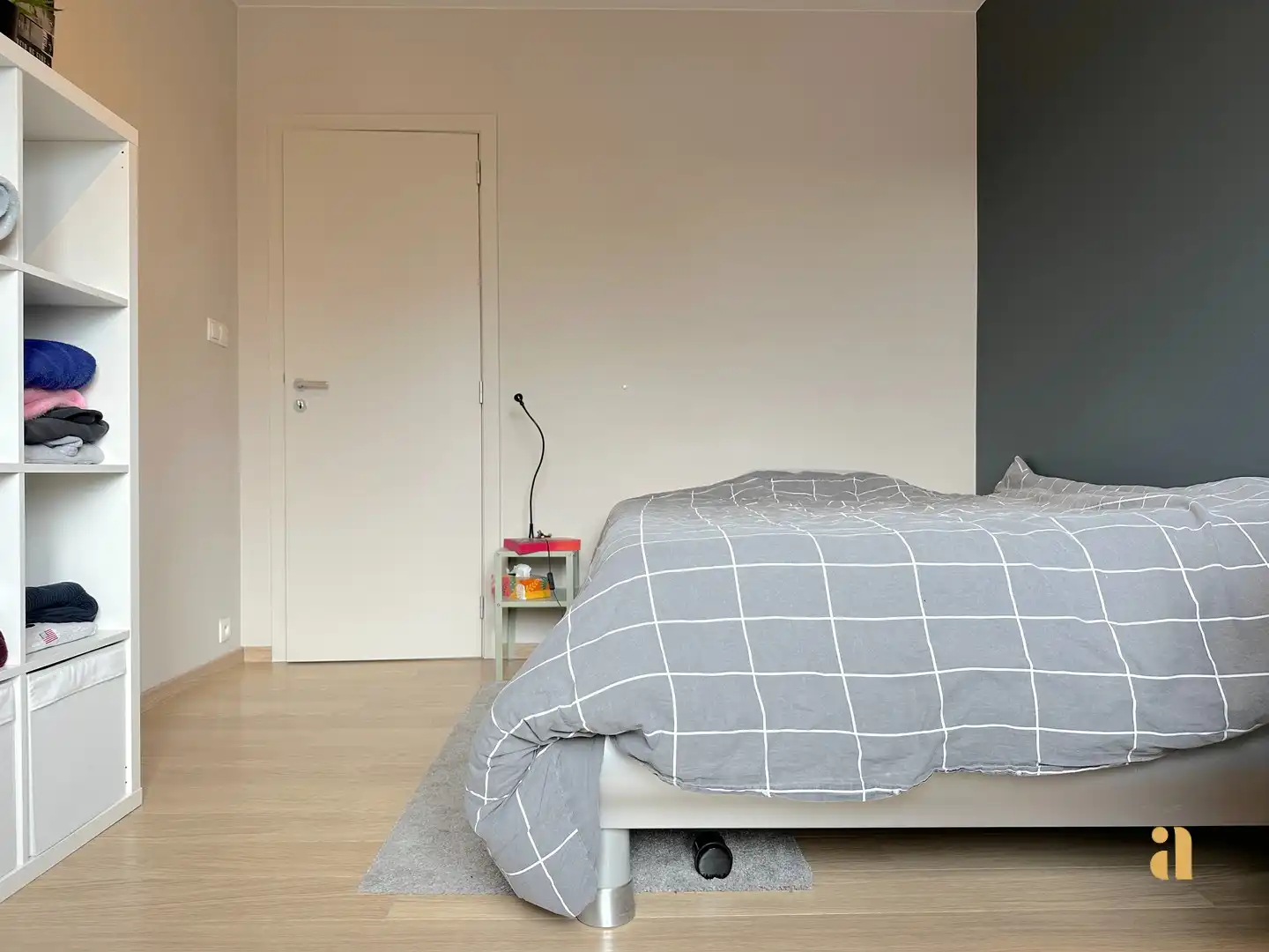 Zon, ruimte & torens: dit lichtrijke appartement heeft het allemaal! foto 16