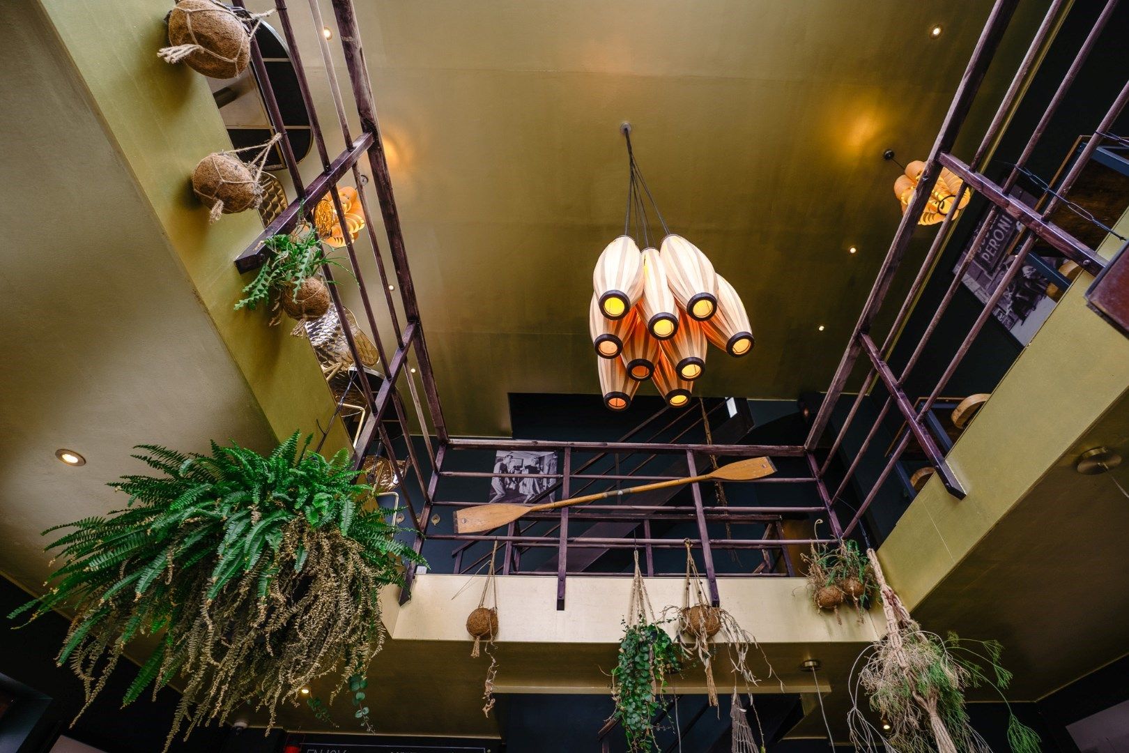 INSTAPKLAAR HANDELSPAND OP TOPLOCATIE  foto 15