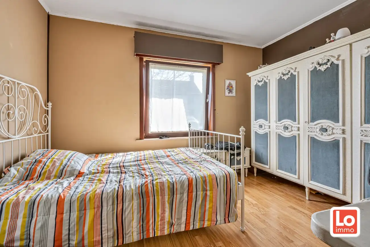 Gelijkvloerse open woning met dubbele inpandige garage en zonnige tuin op een toplocatie nabij het centrum van Lochristi! foto 11