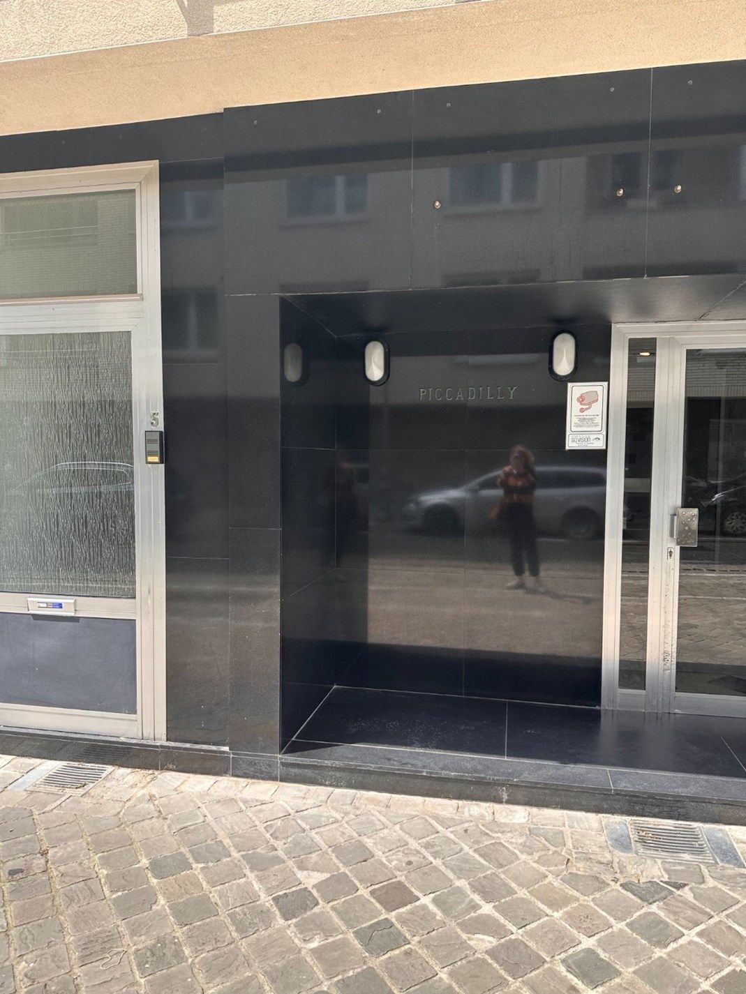 AUTOSTAANPLAATS CENTRUM OOSTENDE foto 4