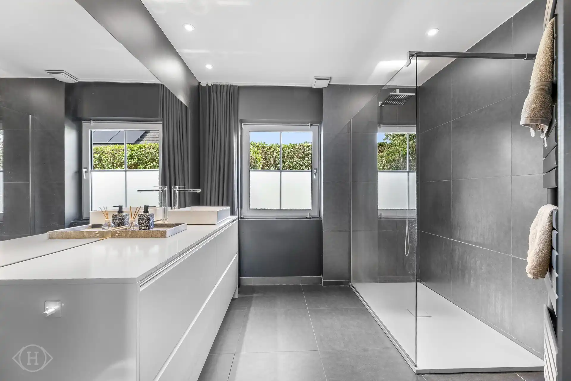 Stijlvol gerenoveerde vrijstaande woning met EPC B foto 19