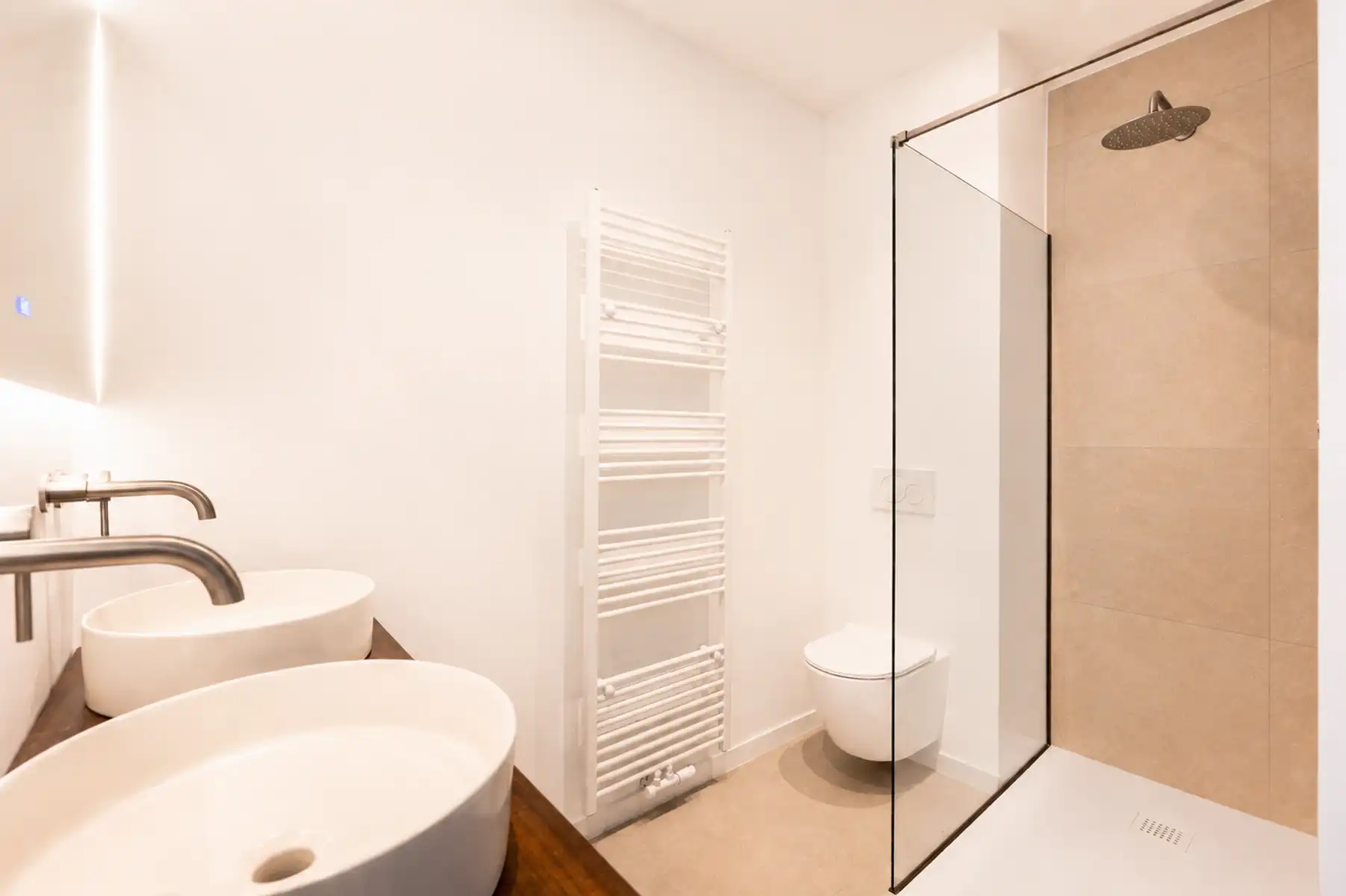 Zonnig Zuid-appartement met KMSKA-view foto 8