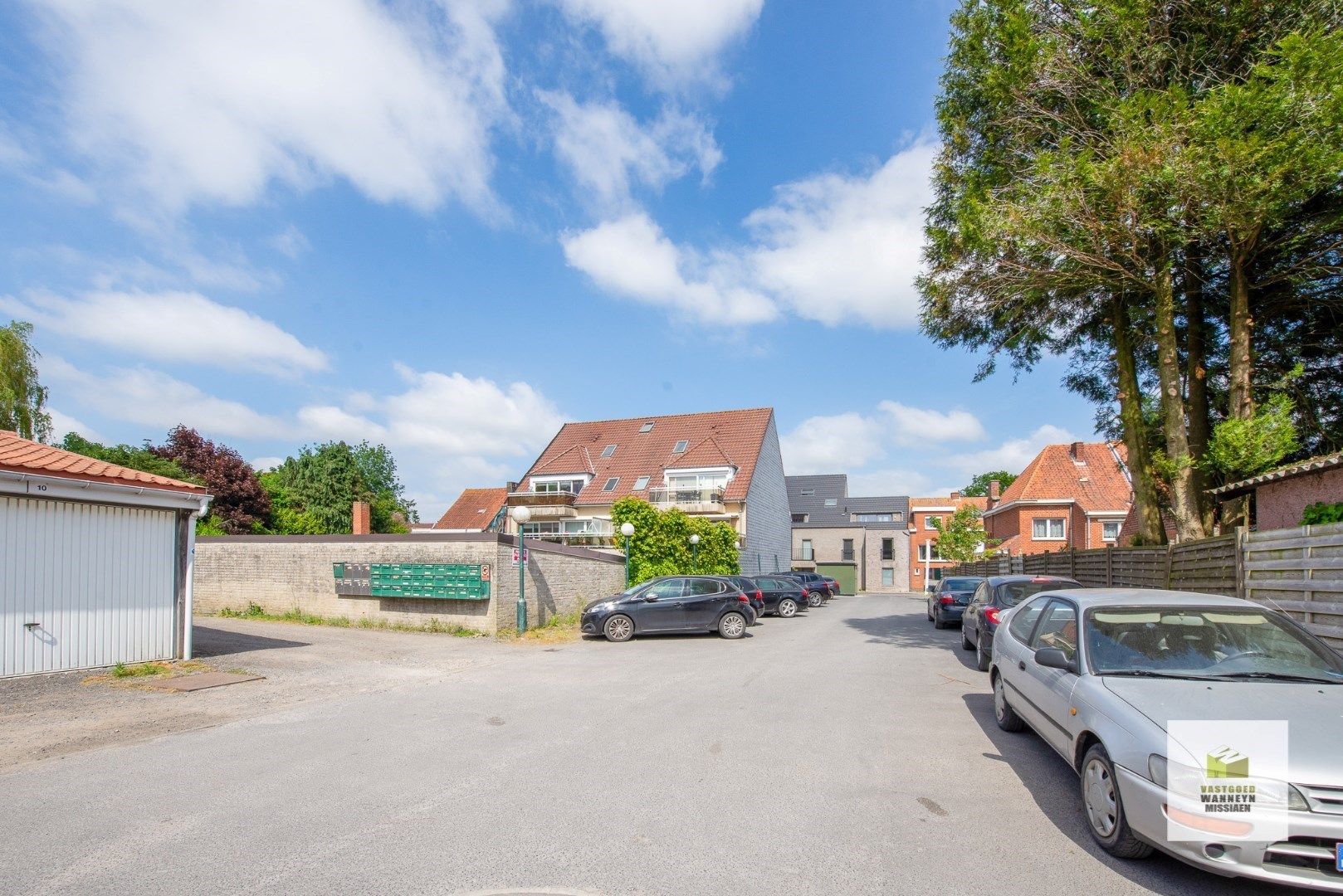 Opbrengsteigendom te koop te Torhout: netto rendement 3,7% foto 16