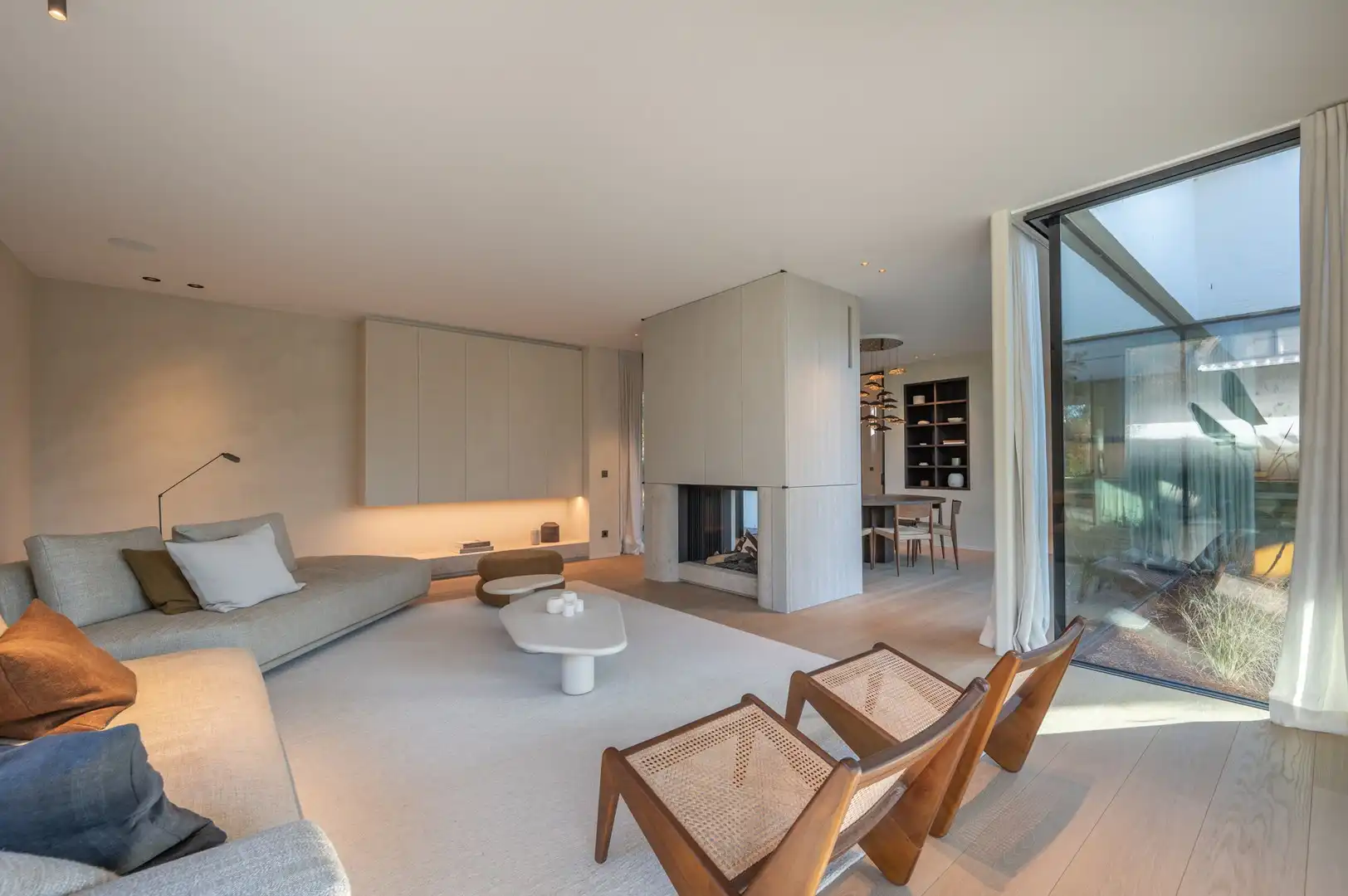 Prachtige nieuwbouwvilla nabij de Royal Zoute Golf. foto 2